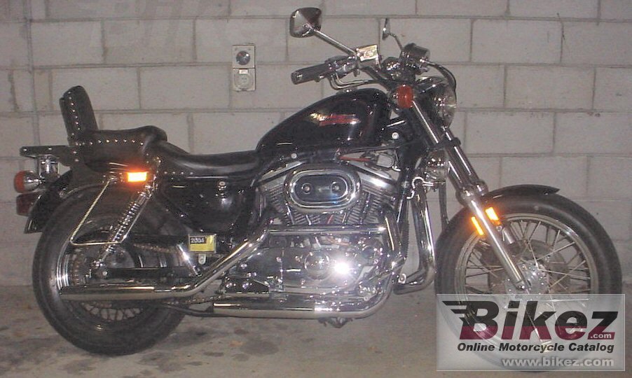 Big andy draper sydney australia xlh sportster 883 de luxe picture and wallpaper from Bikez.com